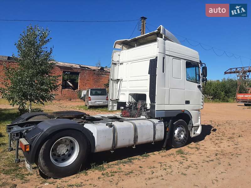 Тягач DAF XF 95.430 2006 в Зборові