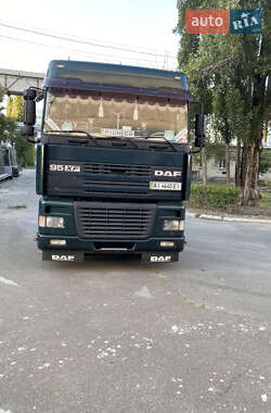 Тягач DAF XF 95.430 2000 в Киеве