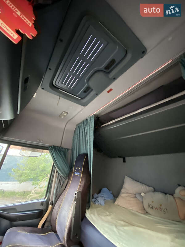 Тягач DAF XF 95.430 2000 в Києві