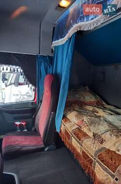 Тягач DAF XF 95.480 2005 в 