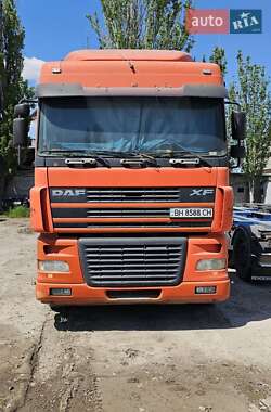 Контейнеровоз DAF XF 95.480 2004 в Одесі