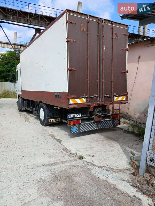 Вантажний фургон DAF XF 95.480 2006 в Львові