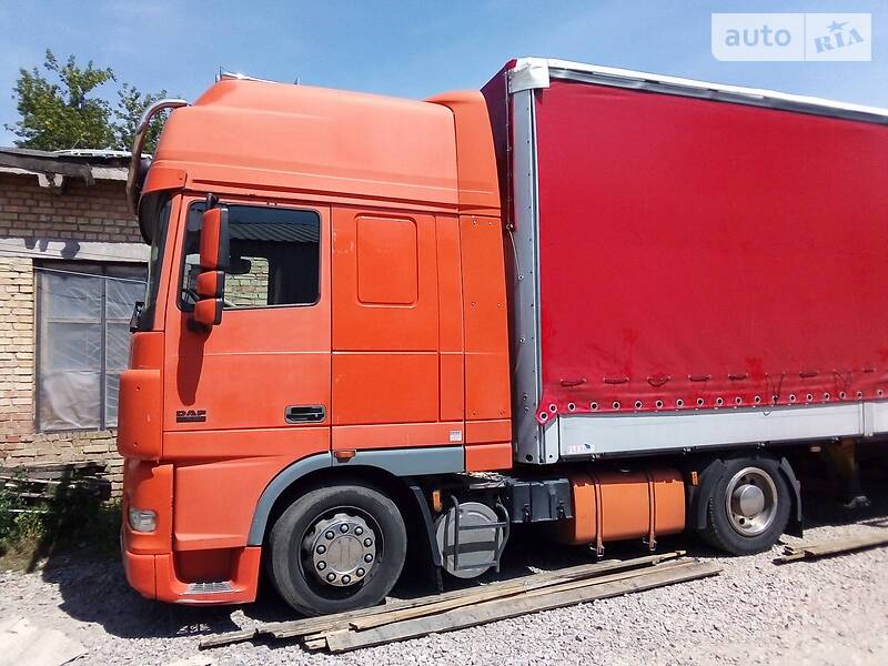 Тягач DAF XF 95 2003 в Києві