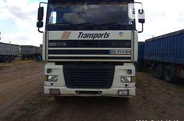 Тягач DAF XF 95 2000 в Березнеговатом