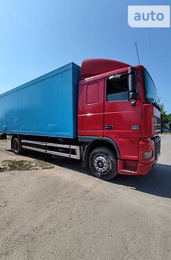 Грузовой фургон DAF XF 95 1998 в 