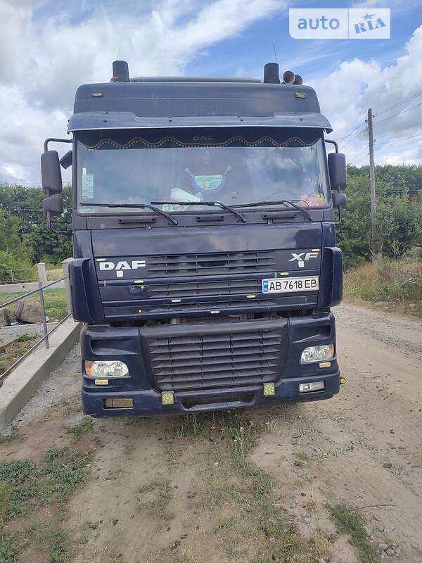 Тягач DAF XF 95 2003 в Вінниці