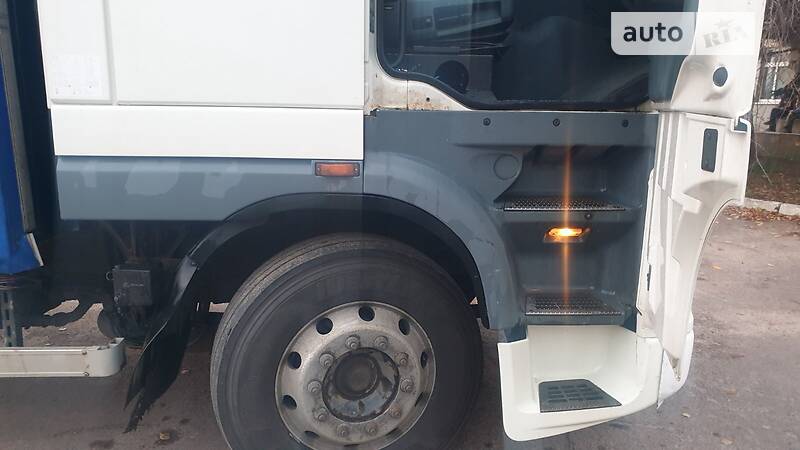 Тентованый DAF XF 95 2006 в Житомире