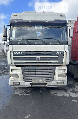 Тентованый DAF XF 95 2004 в 