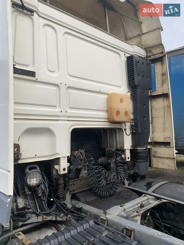 Тягач DAF XF 95 2000 в Запорожье