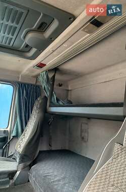 Тягач DAF XF 95 2000 в 