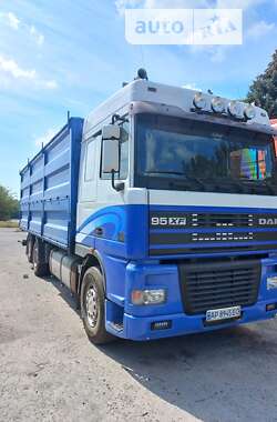 Контейнеровоз DAF XF 95 2001 в Запорожье