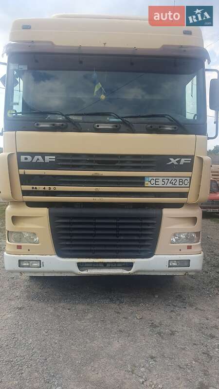 Контейнеровоз DAF XF 95 2005 в Чернівцях