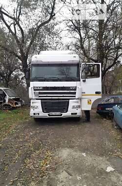 Тягач DAF XF 95 2002 в Дніпрі