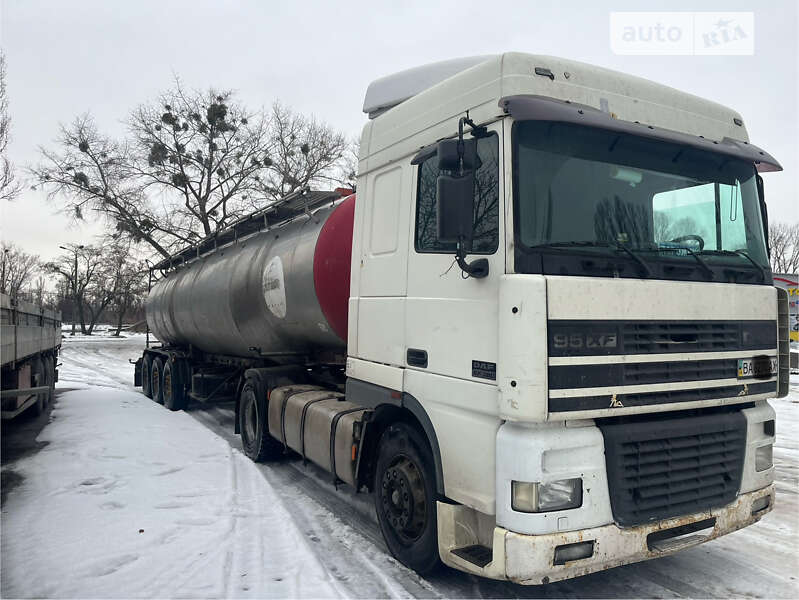 Тягач DAF XF 95 1999 в Светловодске