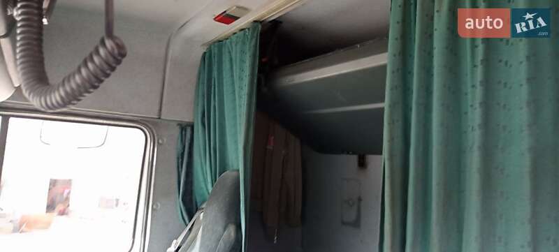 Тягач DAF XF 95 2002 в Фастове