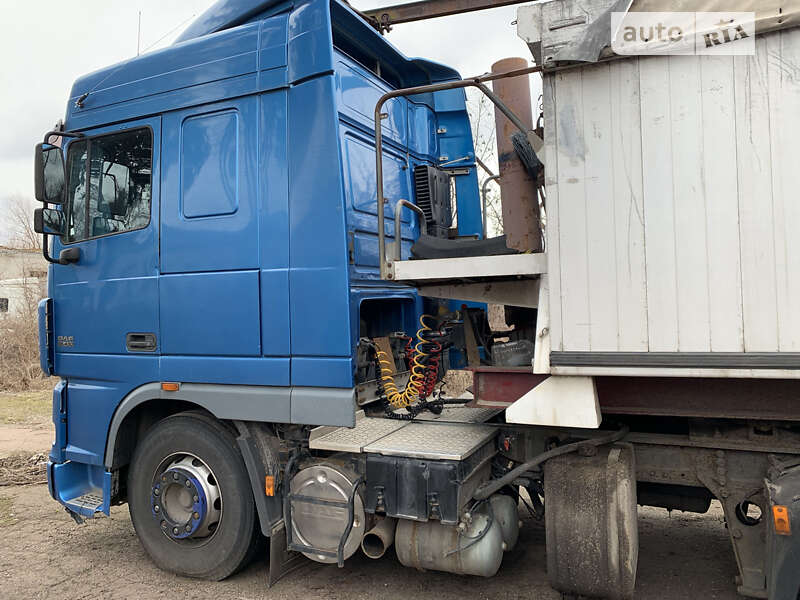 Зерновоз DAF XF 95 2006 в Киеве