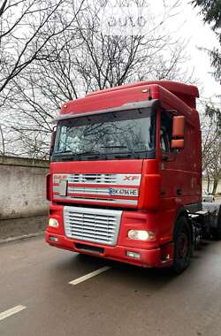 Тягач DAF XF 95 2005 в Вишневому