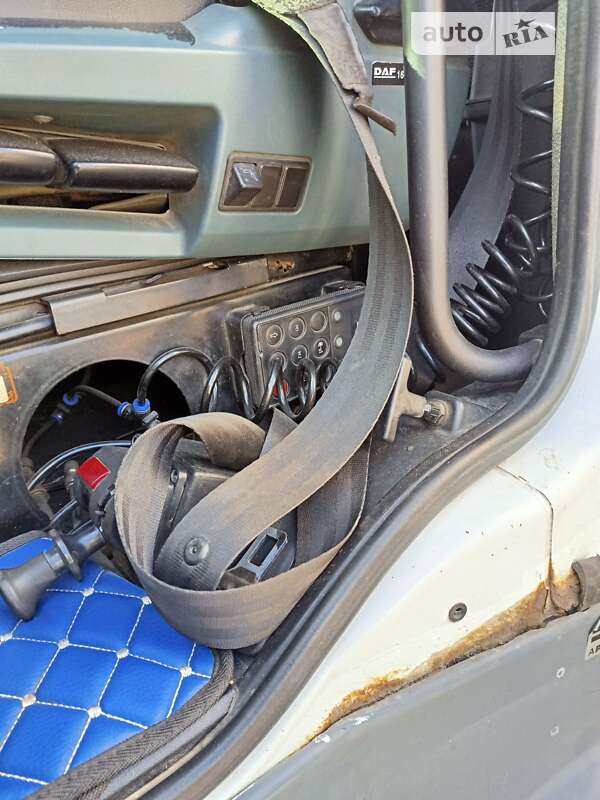 Самоскид DAF XF 95 2005 в Кривому Розі фото 34 Самоскид DAF XF 95 2005 в Кривому Розі