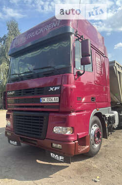 Тягач DAF XF 95 2003 в Ровно