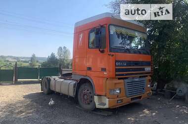 Тягач DAF XF 95 2000 в Шаргороді