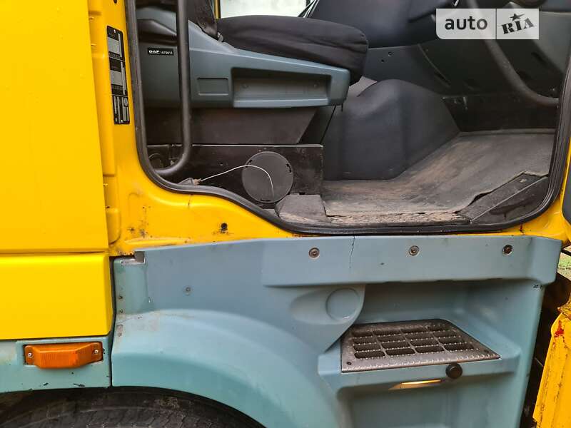 Тягач DAF XF 95 2000 в Днепре