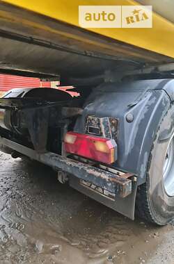 Тягач DAF XF 95 2000 в 