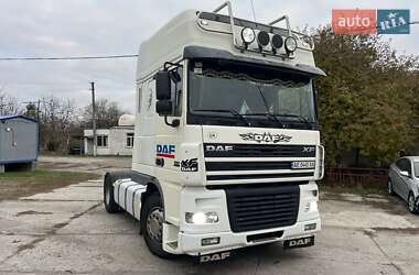 Тягач DAF XF 95 2003 в Дніпрі