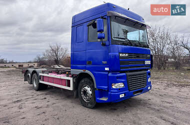 Контейнеровоз DAF XF 95 2004 в Первомайске