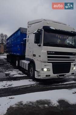 Тягач DAF XF 95 2004 в Мурафі