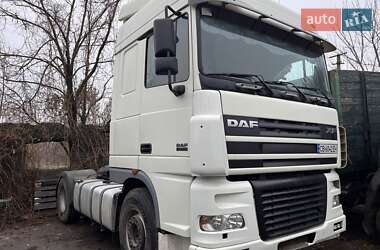 Тягач DAF XF 95 2005 в Прилуках