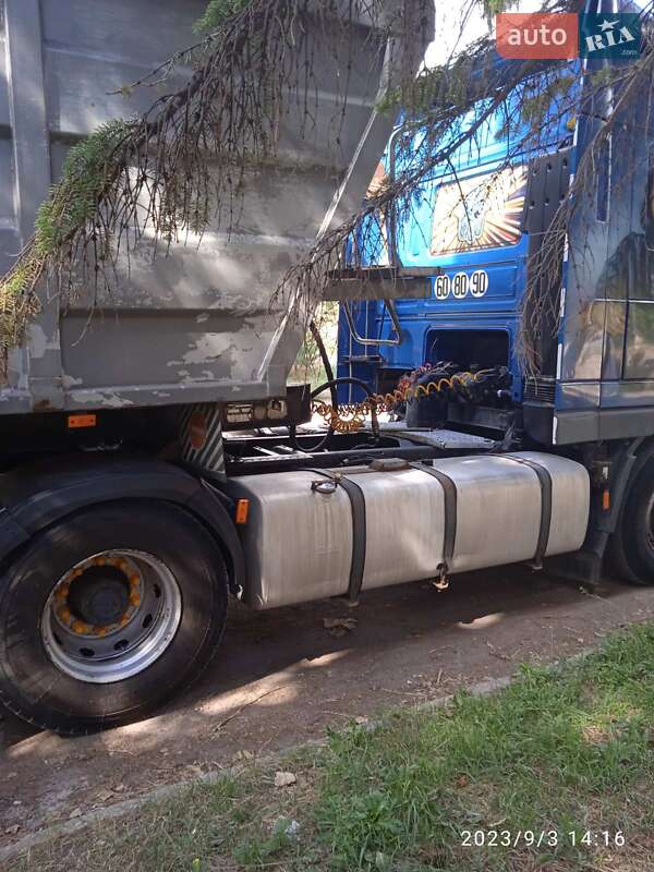 Тягач DAF XF 95 2001 в Запоріжжі