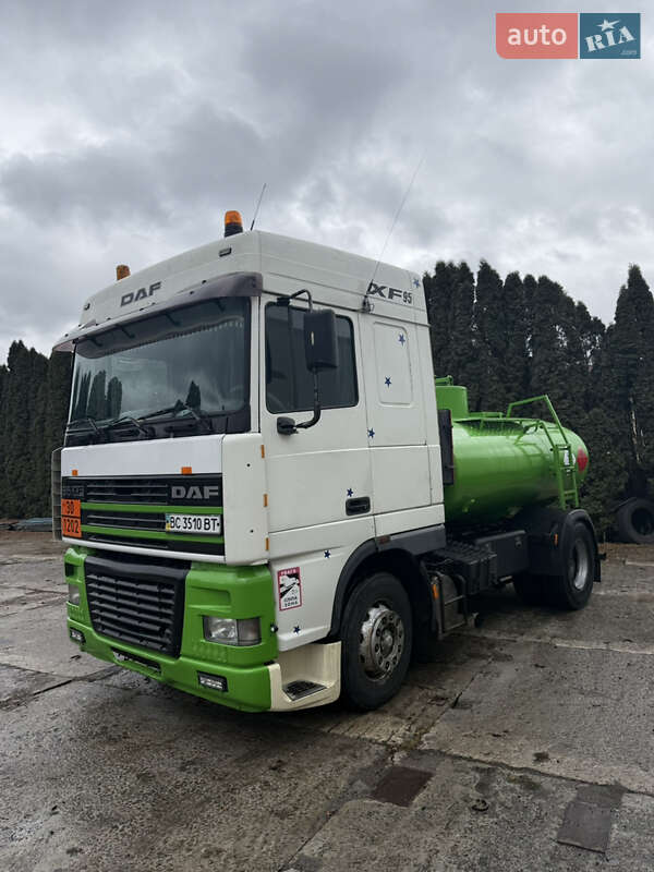 Цистерна DAF XF 95 1998 в Львове