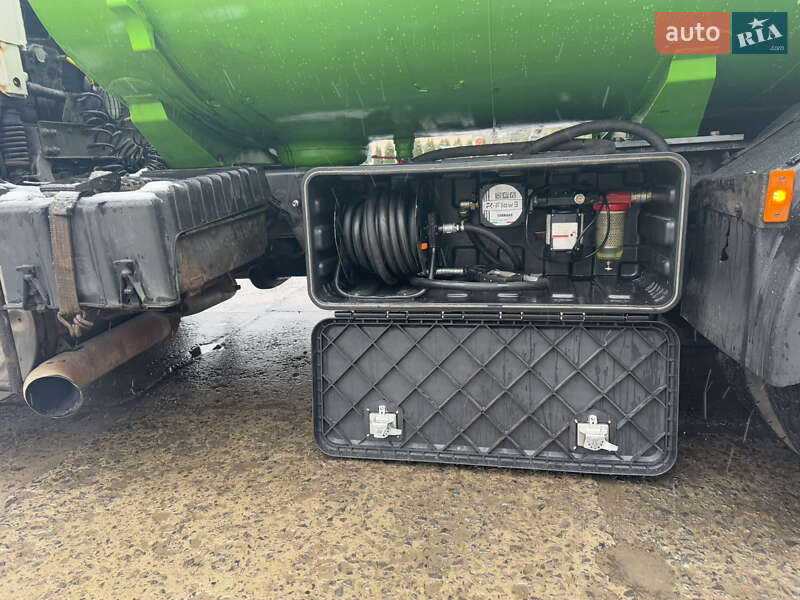 Цистерна DAF XF 95 1998 в Львове