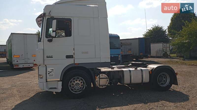 Тягач DAF XF 95 2005 в 
