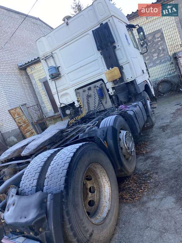 Тягач DAF XF 95 2003 в Харкові