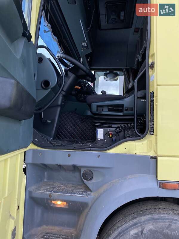 Тягач DAF XF 95 2005 в Львові