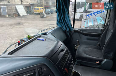 Тягач DAF XF 95 2004 в 