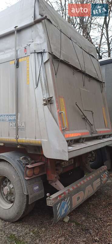 Самосвал DAF XF 95 2006 в Тульчине