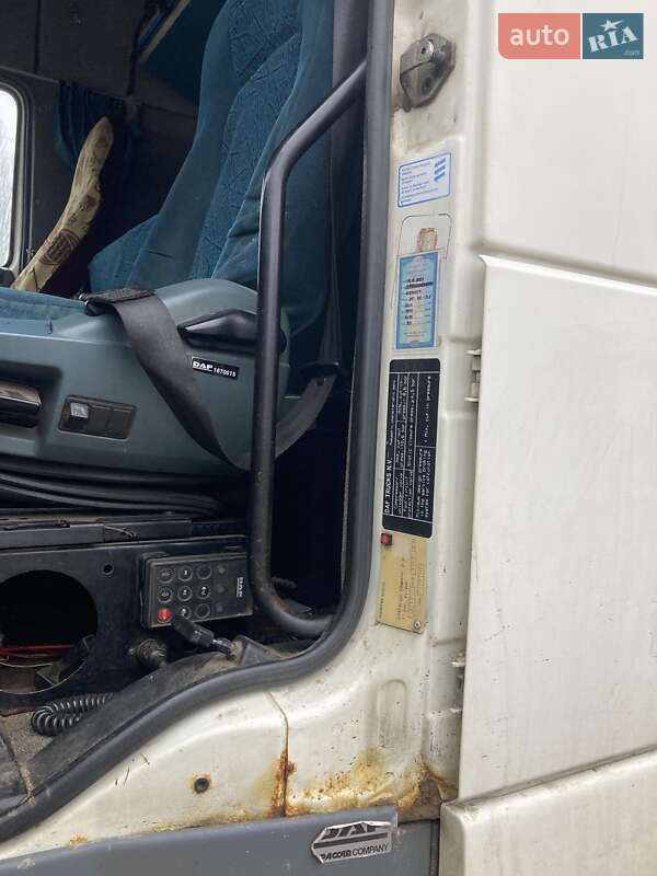 Тягач DAF XF 95 2005 в Кривом Роге