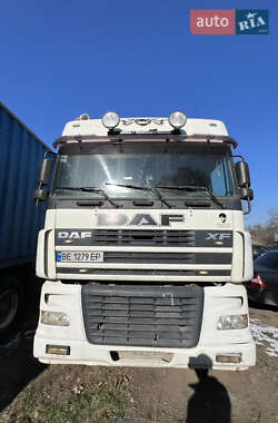 Тягач DAF XF 95 2003 в 