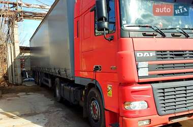 Тентованый DAF XF 95 2004 в 