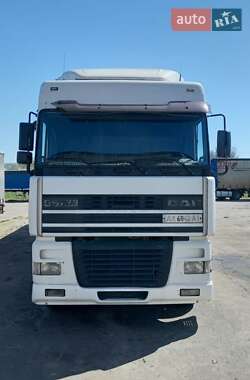 Тягач DAF XF 95 1998 в 