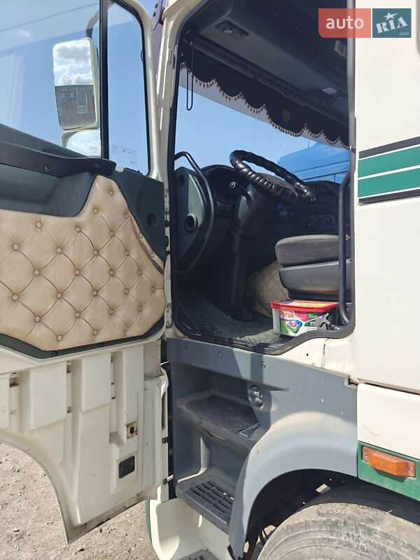 Тягач DAF XF 95 2005 в Одесі