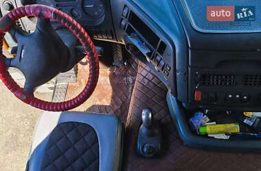 Контейнеровоз DAF XF 95 2004 в 