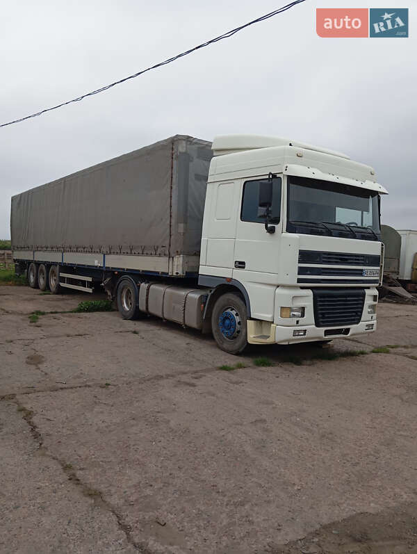 Тентованый DAF XF 95 1999 в Подольске