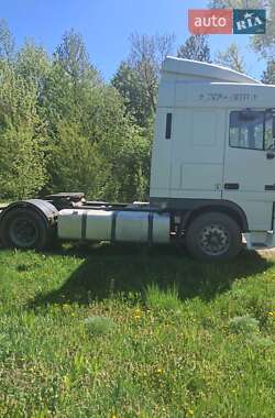 Тягач DAF XF 95 1999 в 