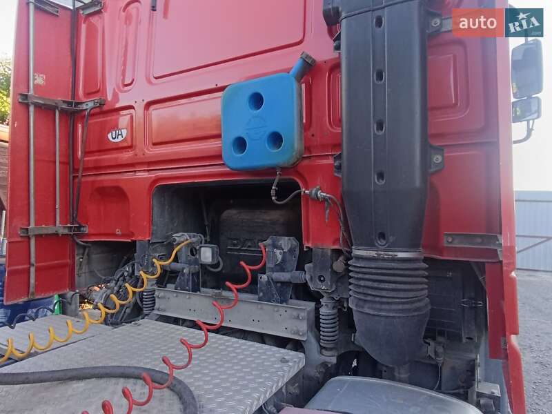 Самосвал DAF XF 95 2000 в Гайвороне