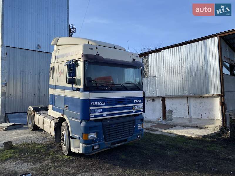 Тягач DAF XF 95 2001 в Кропивницькому фото 2 Тягач DAF XF 95 2001 в Кропивницькому
