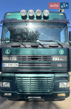 Тягач DAF XF 95 2003 в 