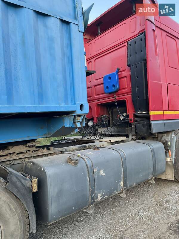 Контейнеровоз DAF XF 95 2001 в Умани